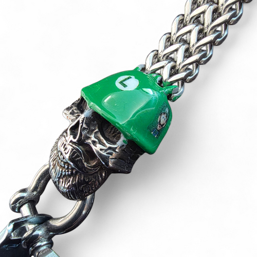 THE LUIGI HARDHAT GLOVE CLIP