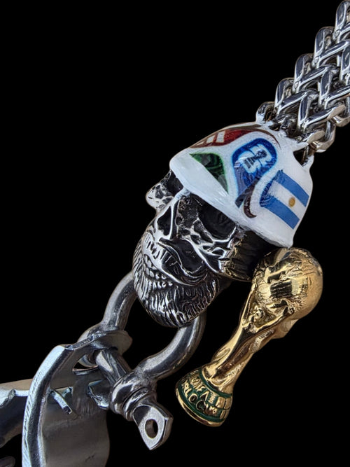 THE WORLD CUP GLOVE CLIP