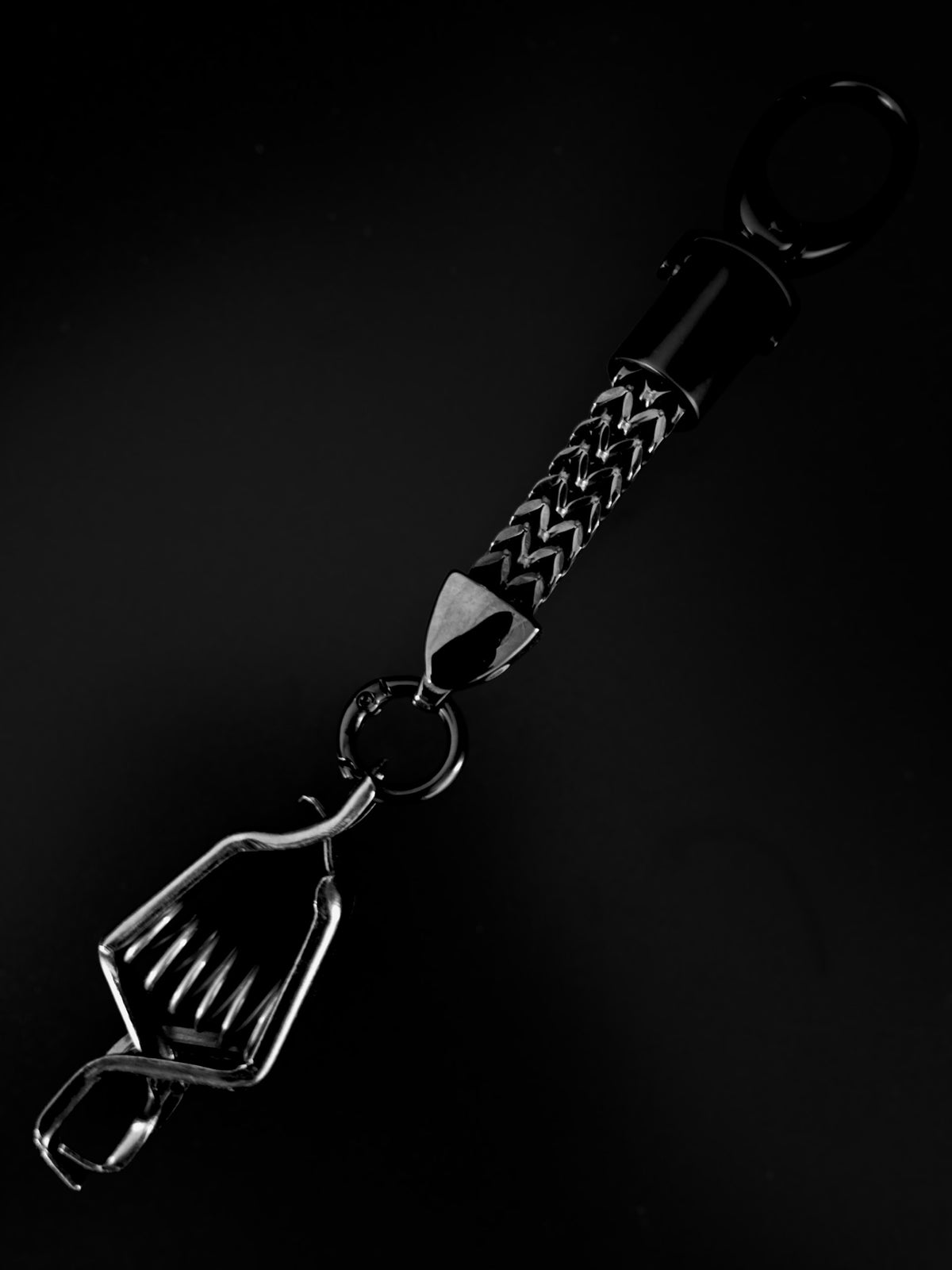 The Black Noir SS Gove Clip