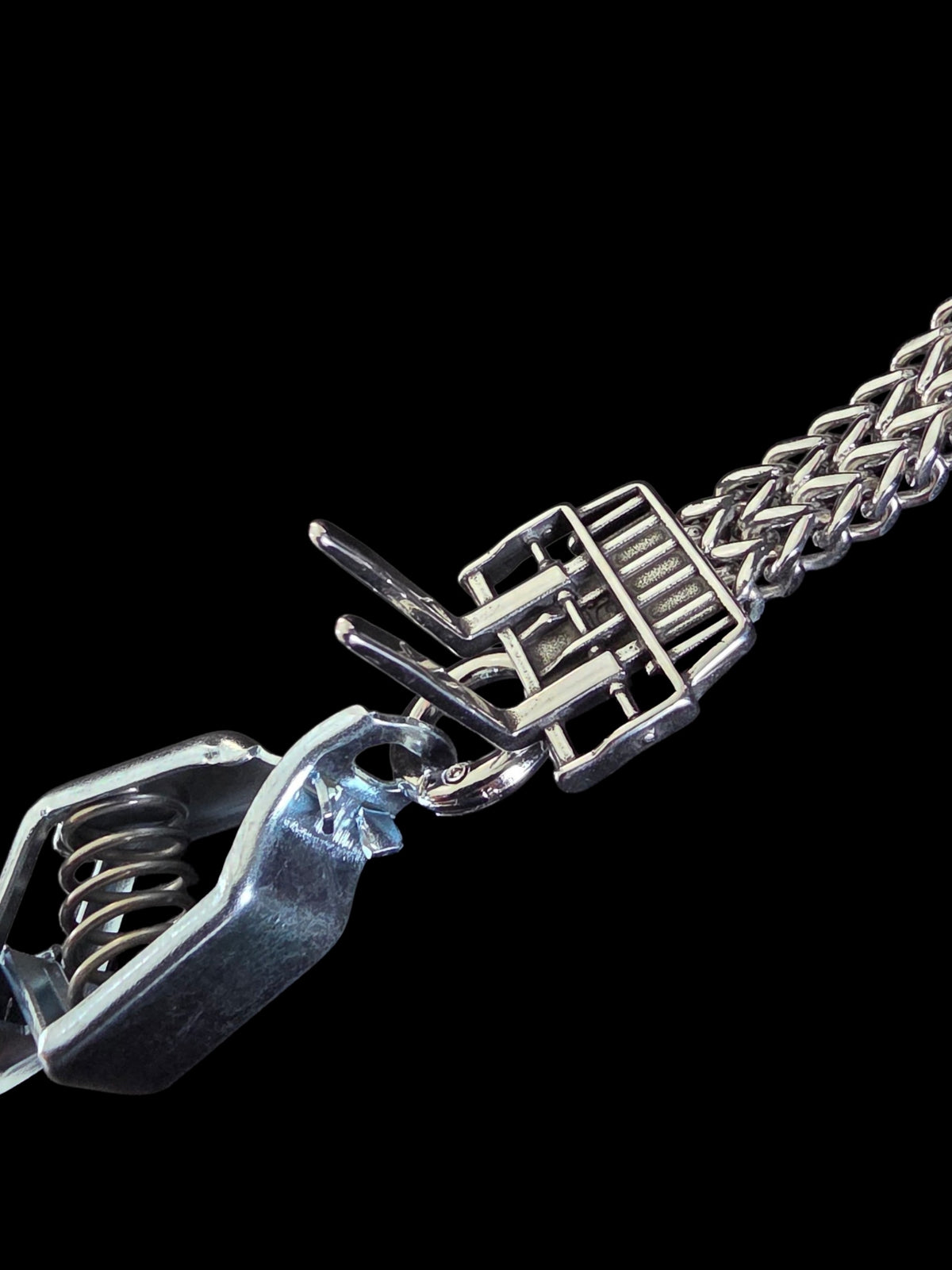 The Fork Lift Glove Clip