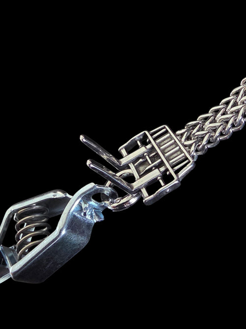 The Fork Lift Glove Clip