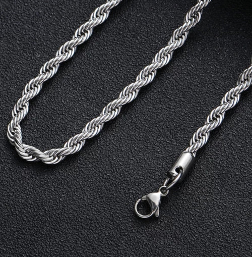 Beautiful hand crafted roap chain